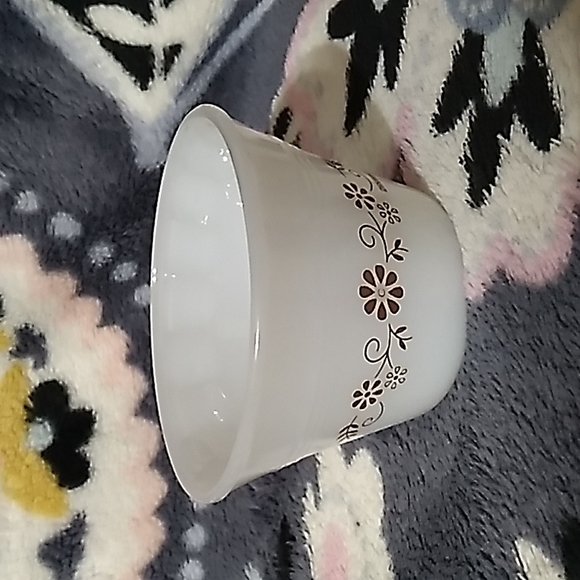 Dynaware casserole bowl & 3dessert cups Pyr-o-rey/Glassware like pyrex - Picture 9 of 13